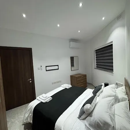 Apartment Lola In Marsaskala